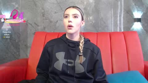 Valentina online show from March 2026 03:05:02 PM