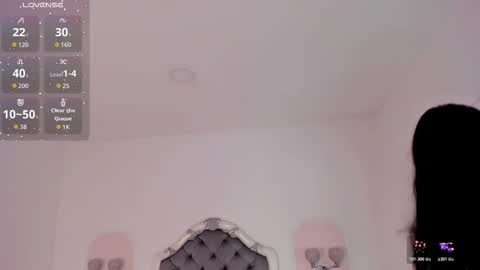 Valentina  online show from March 2026 12:00:01 PM