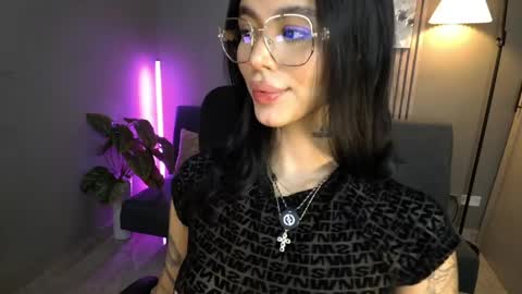 Val online show from March 2026 03:12:01 PM