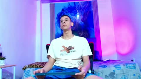 valentina_y_sneiderr online show from May 2026 11:21:01 PM
