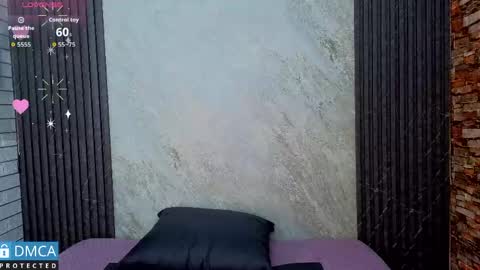 Snapshot of valentinaa_07 chatting on June 2026 07:04:02 PM valentinaa_07 online show from June 2026 07:04:02 PM