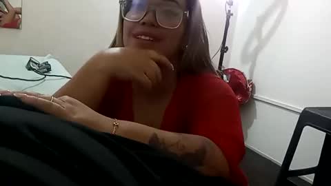 Snapshot of valentinacarter90 chatting on September 2025 01:32:02 AM valentinacarter90 online show from September 2025 01:32:02 AM