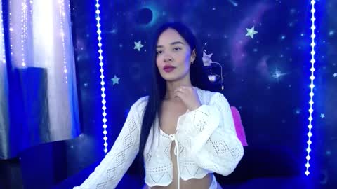 valentinarojass_ online show from February 2026 02:13:02 PM