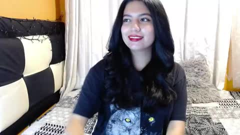valentinasmith18 online show from May 2026 11:11:01 PM