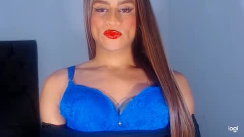 VALENTINA   online show from May 2026 09:09:02 PM
