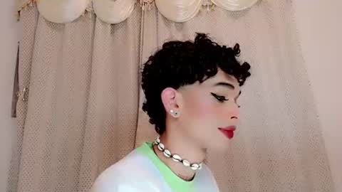 Marian online show from December 2025 04:29:02 AM