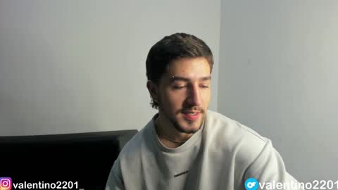 Snapshot of valentino2201 chatting on December 2024 11:34:01 PM valentino online show from December 2024 11:34:01 PM