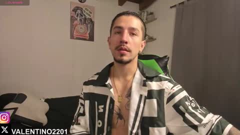Snapshot of valentino2201 chatting on September 2025 11:15:02 PM valentino online show from September 2025 11:15:02 PM