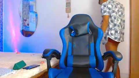 Mistery Guy online show from October 2025 03:38:01 AM