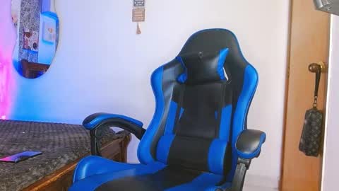 Mistery Guy online show from October 2025 10:53:02 PM