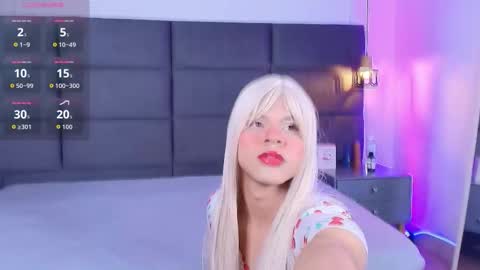 Snapshot of valentino_moon chatting on November 2025 03:28:01 AM valentino moon online show from November 2025 03:28:01 AM