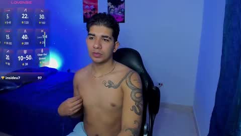 Snapshot of valentino_santos chatting on September 2025 01:32:01 PM valentino santos online show from September 2025 01:32:01 PM