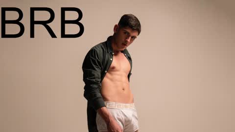 ValentinoCerati online show from December 2024 04:56:01 AM