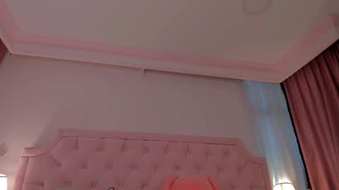 Snapshot of valentoro1 chatting on March 2026 04:24:01 PM Vale Toro online show from March 2026 04:24:01 PM