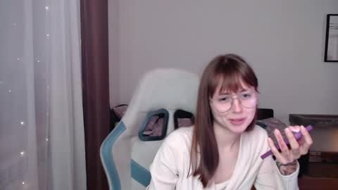 Valentina online show from November 2025 04:18:01 PM