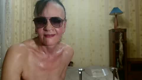 Snapshot of valenttijm3851 chatting on March 2026 06:25:01 PM valentijm online show from March 2026 06:25:01 PM