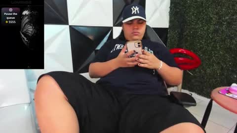 valeri_harpers4 online show from May 2026 02:25:01 PM