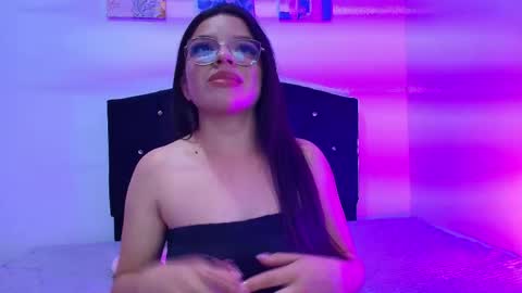 Valeria online show from May 2026 01:23:02 AM