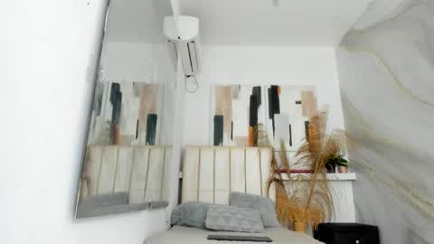 vale  online show from February 2026 12:00:01 PM