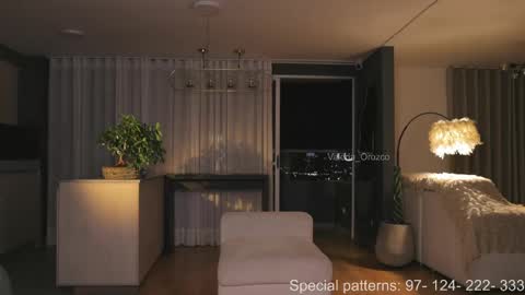 Snapshot of valeria_orozco chatting on May 2026 12:16:02 AM valeria_orozco online show from May 2026 12:16:02 AM