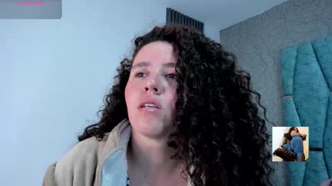 Snapshot of valeriaa_soler chatting on October 2025 02:26:01 PM Valeria online show from October 2025 02:26:01 PM