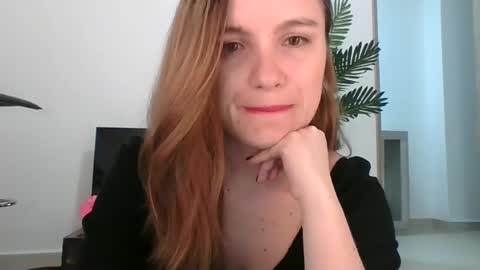 Snapshot of valeriafrannco chatting on January 2025 03:05:02 AM valeriafrannco online show from January 2025 03:05:02 AM