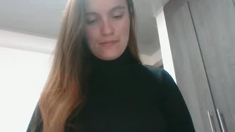 valeriafrannco online show from March 2026 06:06:01 AM