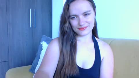 valeriafrannco online show from March 2026 07:50:01 PM