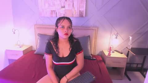 Snapshot of valeriajlio chatting on September 2025 11:33:02 AM Valeria online show from September 2025 11:33:02 AM