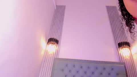 Valeria online show from November 2025 07:47:02 PM