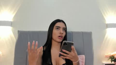 valeriajons online show from October 2025 06:58:02 PM