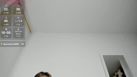 Snapshot of valerialoren chatting on October 2025 03:32:02 AM valerialoren online show from October 2025 03:32:02 AM