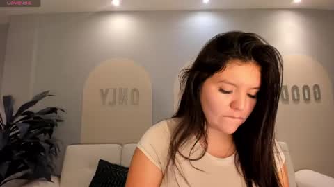 Valeria online show from June 2026 11:40:02 AM