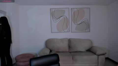 VALERIA ROSSI  online show from January 2026 11:23:02 AM