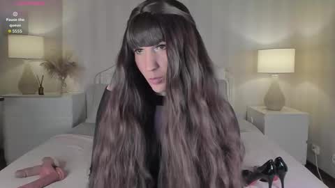 Valeria online show from November 2025 12:05:02 PM