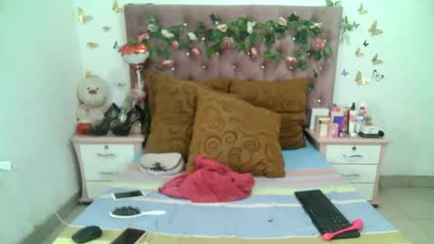 Snapshot of valeriatsx chatting on November 2025 11:26:01 PM La valerie26 online show from November 2025 11:26:01 PM