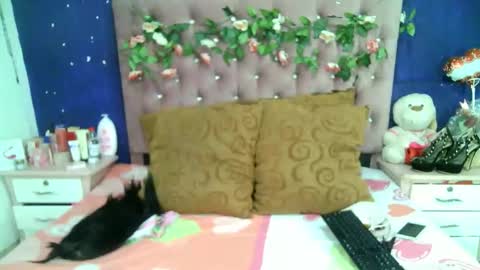 Snapshot of valeriatsx chatting on November 2025 12:06:01 PM La valerie26 online show from November 2025 12:06:01 PM