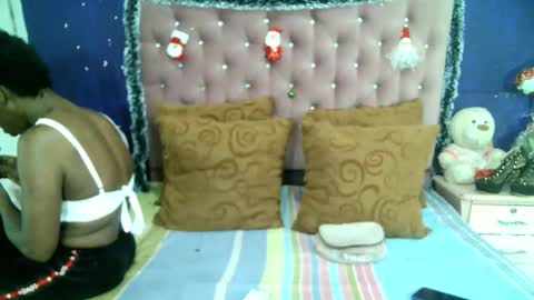 Snapshot of valeriatsx chatting on December 2025 12:45:01 PM La valerie26 online show from December 2025 12:45:01 PM