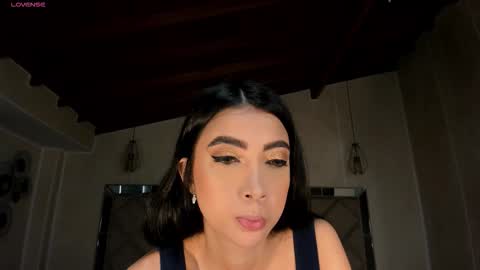 Vale  online show from December 2025 12:13:02 PM