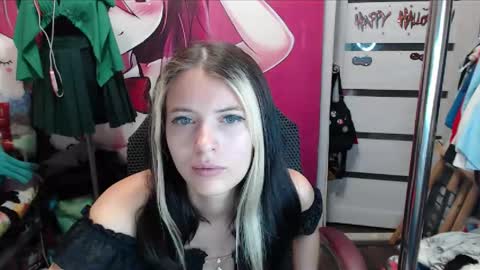 Snapshot of valeriaxkiss chatting on October 2025 06:39:02 PM ValeriaXKiss online show from October 2025 06:39:02 PM