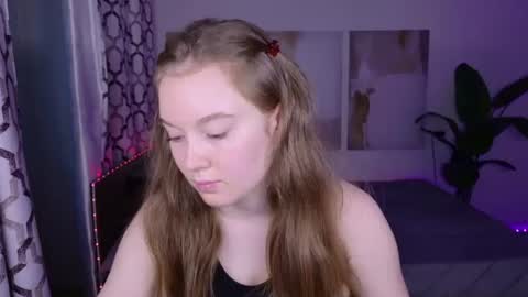 ValeriCherry online show from June 2026 07:11:01 AM