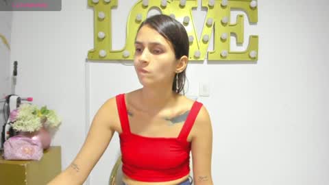 Snapshot of valerie__skinny chatting on June 2026 03:06:02 AM valeri online show from June 2026 03:06:02 AM