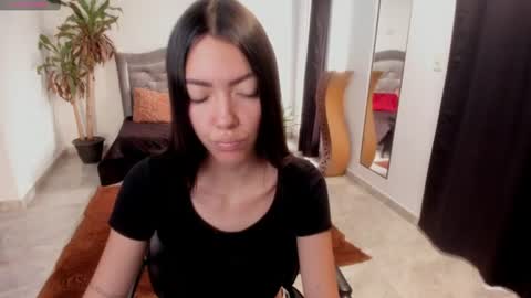 Snapshot of valerie_fox19 chatting on July 2026 04:02:02 PM Valerie fox online show from July 2026 04:02:02 PM