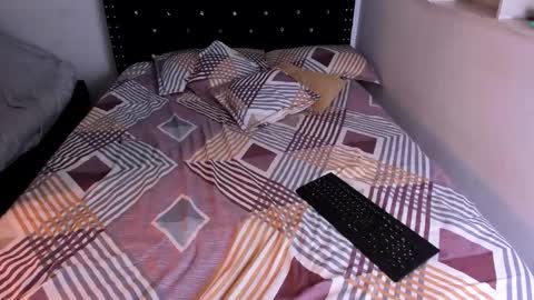 valerie luxe   online show from April 2026 05:55:01 AM