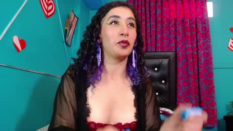 Snapshot of valerie_mase chatting on September 2025 06:31:02 PM vale online show from September 2025 06:31:02 PM