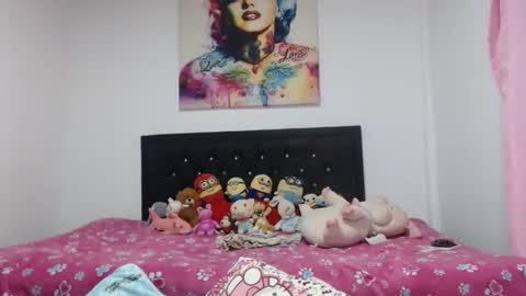 valerie_rousse online show from February 2025 05:19:02 AM