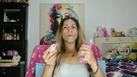valerie_rousse online show from May 2026 05:25:02 AM