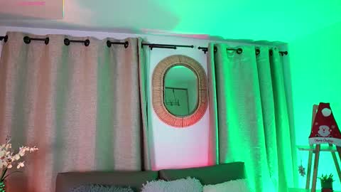 Valerie Style3 online show from December 2025 04:09:01 AM