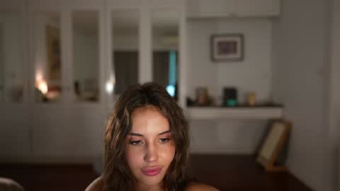 Snapshot of valerieh chatting on October 2025 02:37:02 AM Valerie online show from October 2025 02:37:02 AM