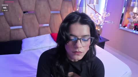 Snapshot of valeriekay_ chatting on January 2025 12:58:02 PM Valeria online show from January 2025 12:58:02 PM